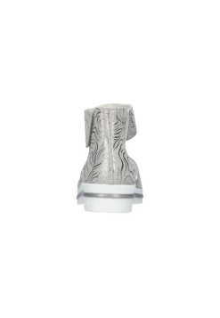 Hakura Stein